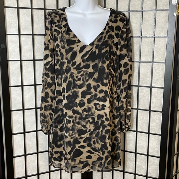 Tobi fancy feline shift dress size small - Picture 1 of 10